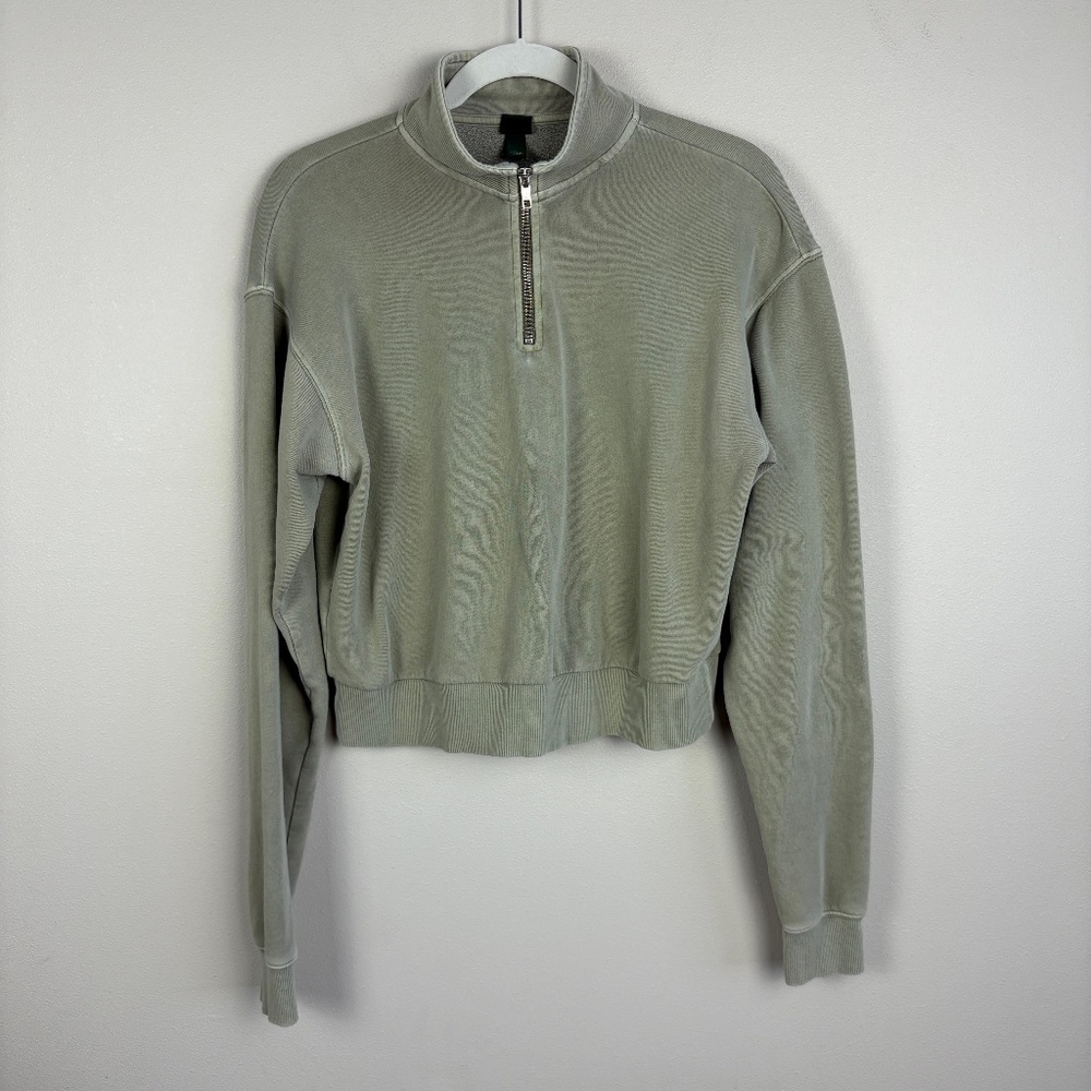 Wild Fable Sage Quarter Zip Cropped Sweatshirt - Size Medium
